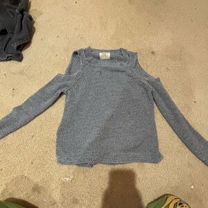 Hollister Cut Out sweater size S.